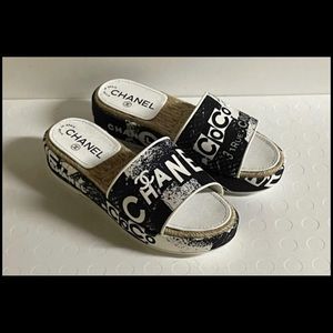 CHANEL Black White Printed Cc Logo Mule Slide